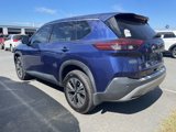 Used 2021 Nissan Rogue SV image 3