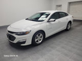 Used 2022 Chevrolet Malibu LT image 2