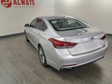 Used 2015 Hyundai Genesis 3.8 image 4