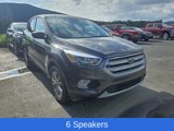 Used 2019 Ford Escape SE image 2