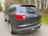 Used 2009 Chevrolet Traverse LS image 3