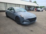Used 2023 Hyundai Elantra SEL image 5