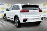 Used 2022 Kia Niro EX Premium w/ Cold Weather Package image 4
