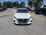 Used 2022 Nissan Altima 2.5 SV w/ SV Premium Package image 2