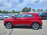 Used 2022 Hyundai Venue SEL w/ Cargo Package image 2