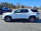 Used 2023 Chevrolet Traverse LT image 2