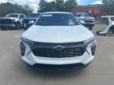 New 2025 Chevrolet Trax RS image 2