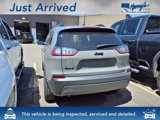 Used 2023 Jeep Cherokee Altitude Lux image 2