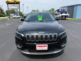 Used 2019 Jeep Cherokee Limited image 3