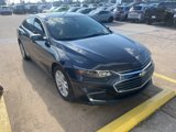 Used 2017 Chevrolet Malibu LT image 2