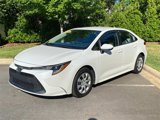 Used 2021 Toyota Corolla LE image 3