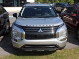 Used 2022 Mitsubishi Outlander ES image 2