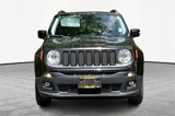 Used 2017 Jeep Renegade Altitude image 3