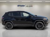 New 2025 Jeep Compass Latitude image 4