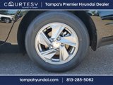New 2025 Hyundai Elantra SE image 5