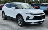 Used 2023 Chevrolet Blazer LT image 3