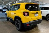 Used 2023 Jeep Renegade Latitude image 3