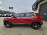 Used 2018 Nissan Rogue Sport S image 4