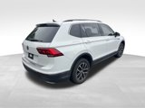 Used 2021 Volkswagen Tiguan SE w/ Panoramic Sunroof Package image 5