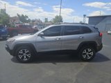 Used 2015 Jeep Cherokee Trailhawk image 5