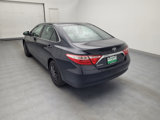 Used 2016 Toyota Camry LE image 5