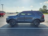 Used 2017 Ford Explorer XLT w/ Equipment Group 202A image 3