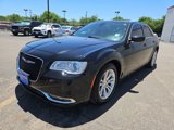 Used 2021 Chrysler 300 Touring w/ Driver Convenience Group image 4