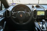 Used 2014 Porsche Cayenne Platinum Edition image 5