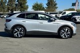 Used 2021 Volkswagen ID.4 Pro S image 3