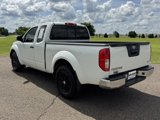 Used 2018 Nissan Frontier SV image 4