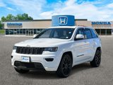 Used 2017 Jeep Grand Cherokee Altitude image 2