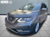 Used 2019 Nissan Rogue SV image 1