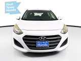 Used 2017 Hyundai Elantra GT image 2
