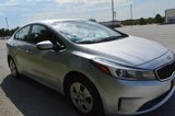 Used 2017 Kia Forte LX image 2