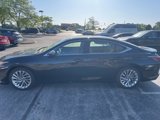 Used 2023 Lexus ES 350 Luxury image 3