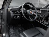 Certified 2022 Porsche Macan S image 4