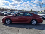 Used 2018 Toyota Camry LE image 4