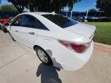 Used 2013 Hyundai Sonata Hybrid image 3
