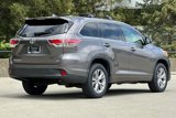 Used 2015 Toyota Highlander LE image 4