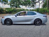 Used 2021 Toyota Camry SE image 4