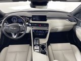 Used 2024 Genesis G70 2.5T image 4