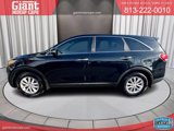 Used 2017 Kia Sorento L image 2