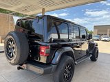Used 2018 Jeep Wrangler Unlimited Sahara image 5