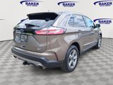 Used 2019 Ford Edge SEL w/ Equipment Group 201A image 3