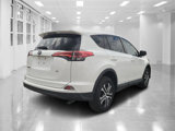 Used 2018 Toyota RAV4 LE image 3