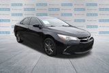 Used 2017 Toyota Camry SE image 3
