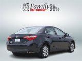 Used 2017 Toyota Corolla LE image 4