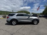 Used 2020 Ford Explorer XLT w/ Equipment Group 202A image 4