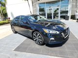 Used 2022 Nissan Altima 2.5 SR image 2
