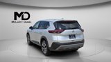 Used 2023 Nissan Rogue SV image 4